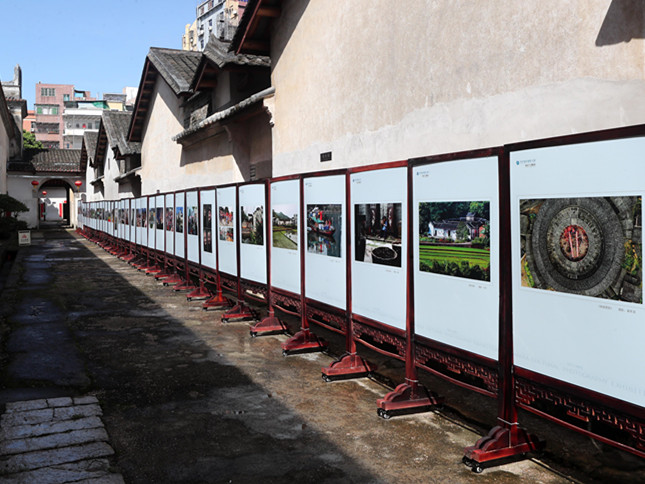 深圳国际摄影大展 | 围屋里看客家文化摄影展