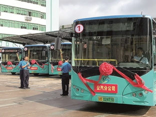 深圳诞生全球最大纯电动化公交企业 364条线路全部更新