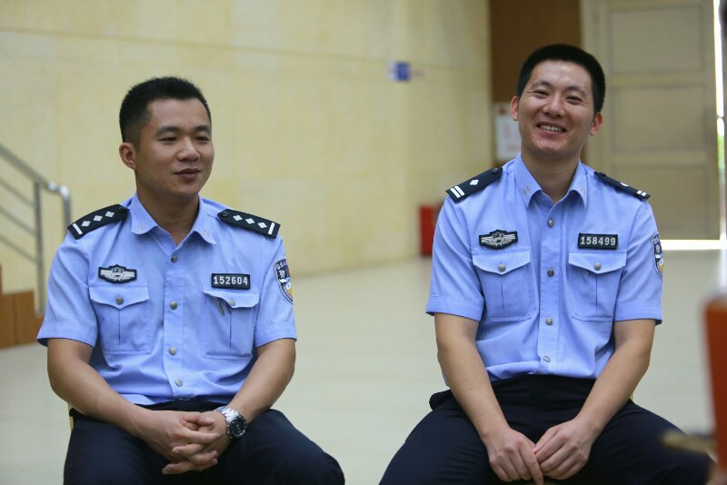 十年如一日，他们将沉沦于毒品世界的人，渡向新生