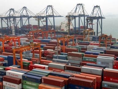 台风预警取消，盐田国际码头全面恢复营运