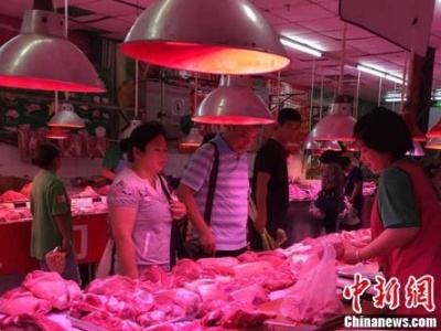 猪肉价格同比连跌五个月 批发价每公斤跌破20元