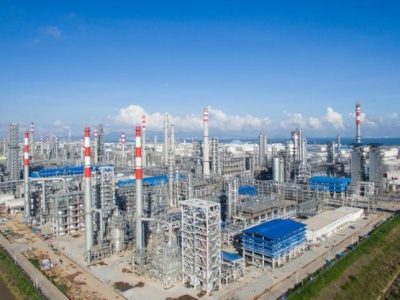 惠州炼化二期项目2200万吨/年 炼油改扩建工程机械竣工