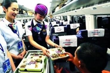 高铁网上订餐调查：美食选择很多但价格高于实体店