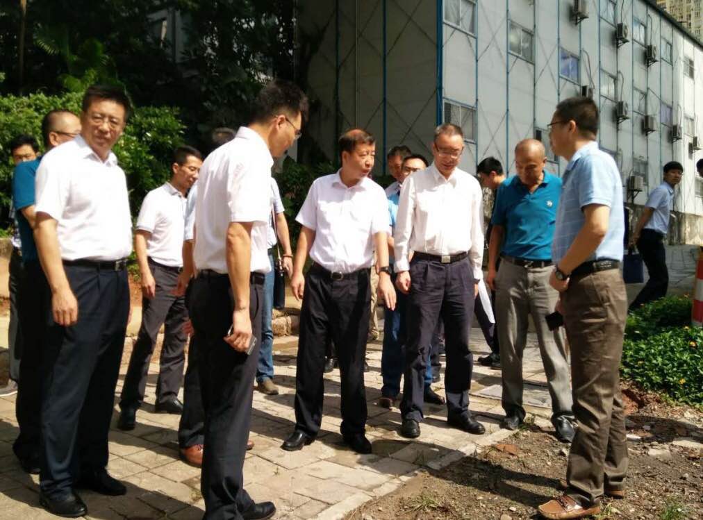 福田区主要领导率队赴一线开展内涝专项整治
