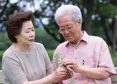 为老年人打造家门口的“幸福驿站”