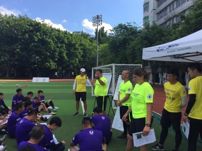 足球教练接受纯英式培训  “学转英超”重返深圳