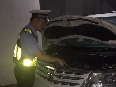 梅州交警提供线索 深圳交警查获一辆套用两地牌车