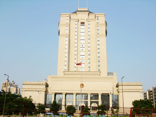 《行政诉讼白皮书》：广东行政机关败诉率首次下降