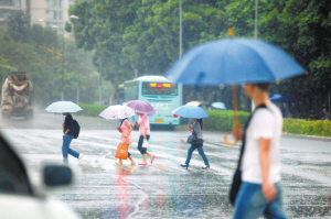 降雨云系已逐步减弱 深圳未收到因灾人员伤亡报告