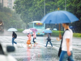 降雨云系已逐步减弱 深圳未收到因灾人员伤亡报告
