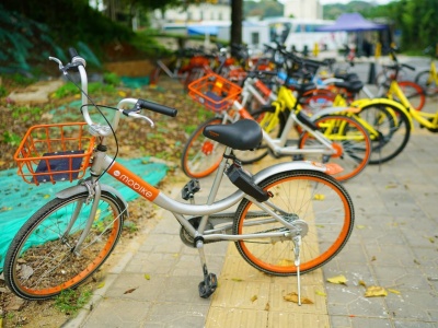深圳暂停新增共享单车投放 十条要求规范企业