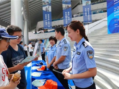 深圳边检总站今年上半年查验旅客1.39亿人次