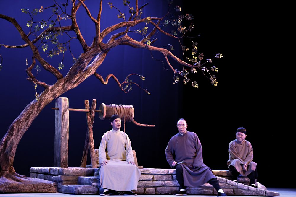 “铁三角”要来深圳了！仨“老炮”演的这部话剧一票难求