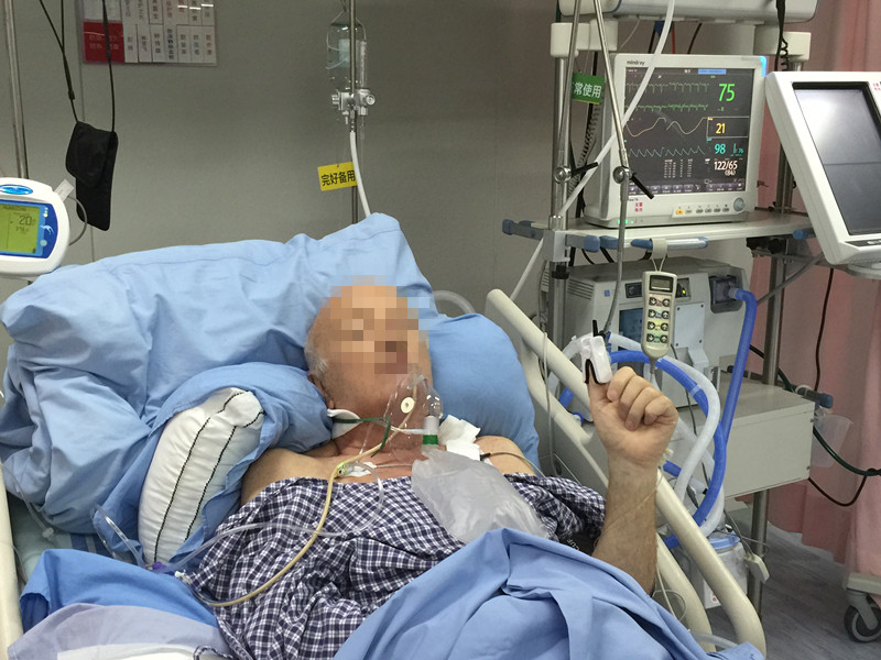 丹麦游客突发多功能衰竭，罗湖医院救了他一命！