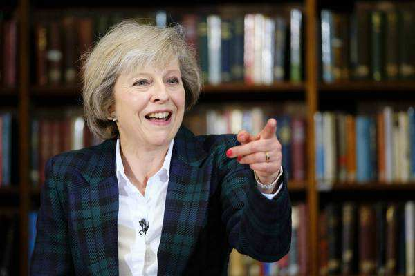英国首相特雷莎·梅否认将提前卸任:不会是“逃跑者”  