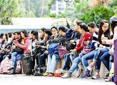 中国“菲佣”中介费高达3至5万，平均月薪可达7000