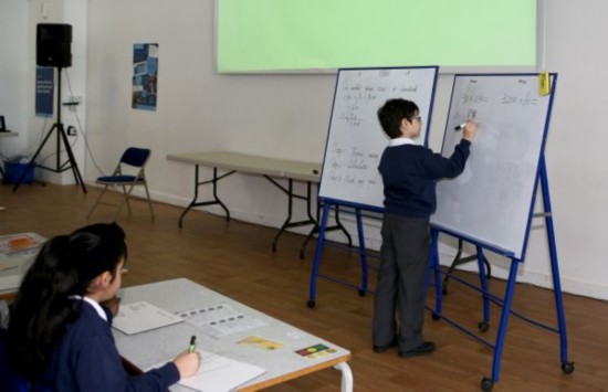 西方教育向东看！英国小学生将捧起中国课本