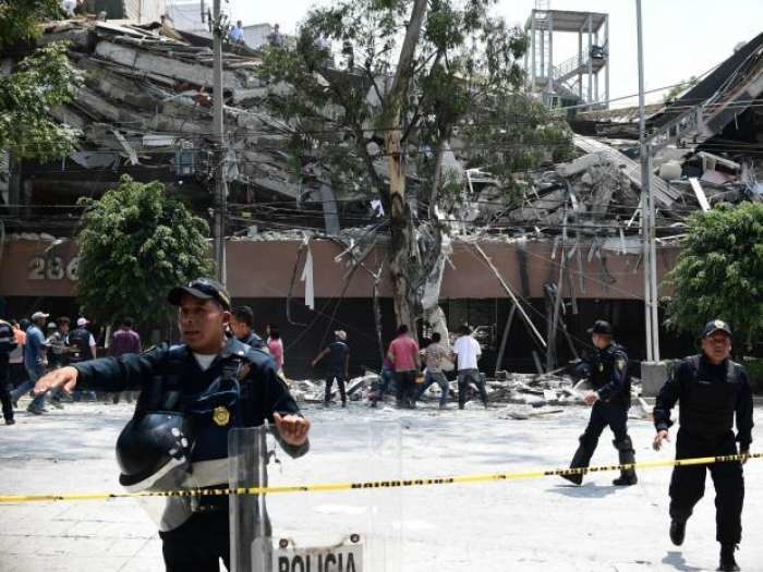 墨西哥强震已致119人死亡 房屋倒塌机场关闭