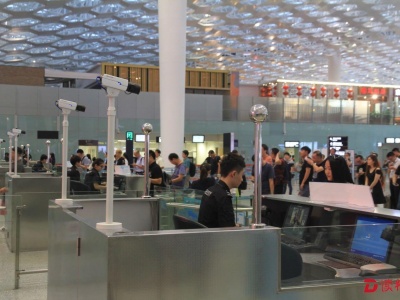 深圳机场2日起安检升级  旅客乘机请提前2小时到达机场