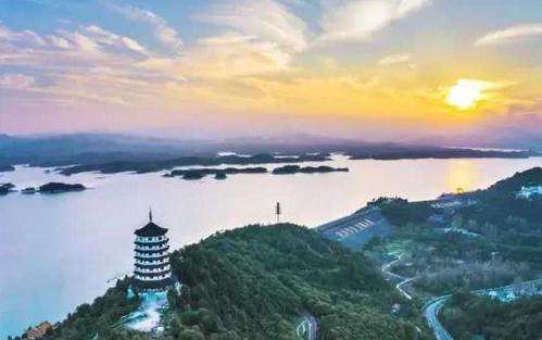 250个全国5A景区已备好，国庆中秋你想去哪儿耍？