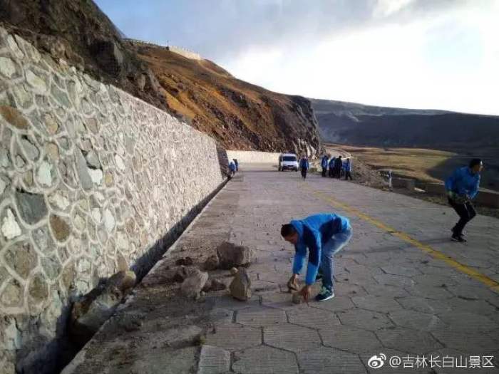 13日晚一则长白山景区的消息吓坏大家，真相来了！