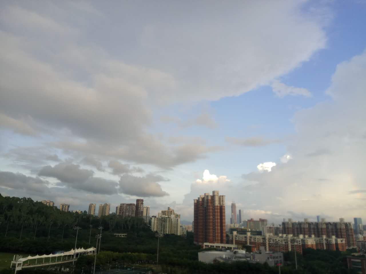 留深8日游的可以放心了！国庆假期深圳天气平稳