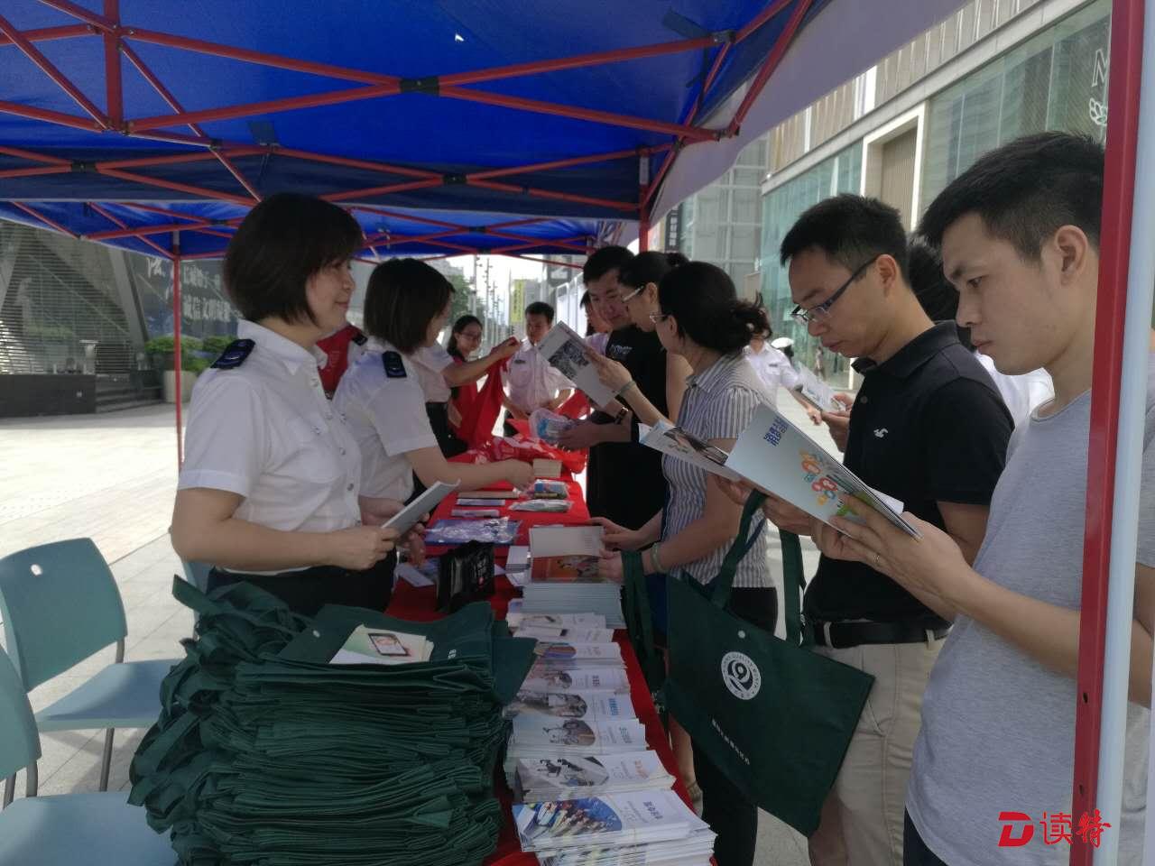 食品安全是怎样炼成的？这些制服人员告诉你答案