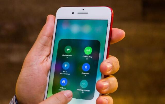 数据显示iOS11电池续航时间仅为iOS10的一半