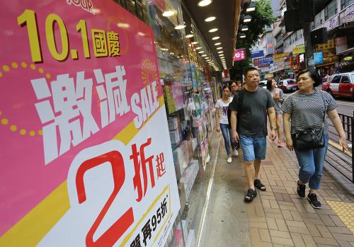 “超级黄金周”将惠及香港 预测日均300个内地团赴港