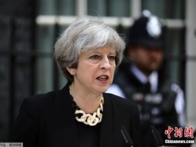 脱欧谈判陷僵局，英首相称欲与欧盟“步调一致”  