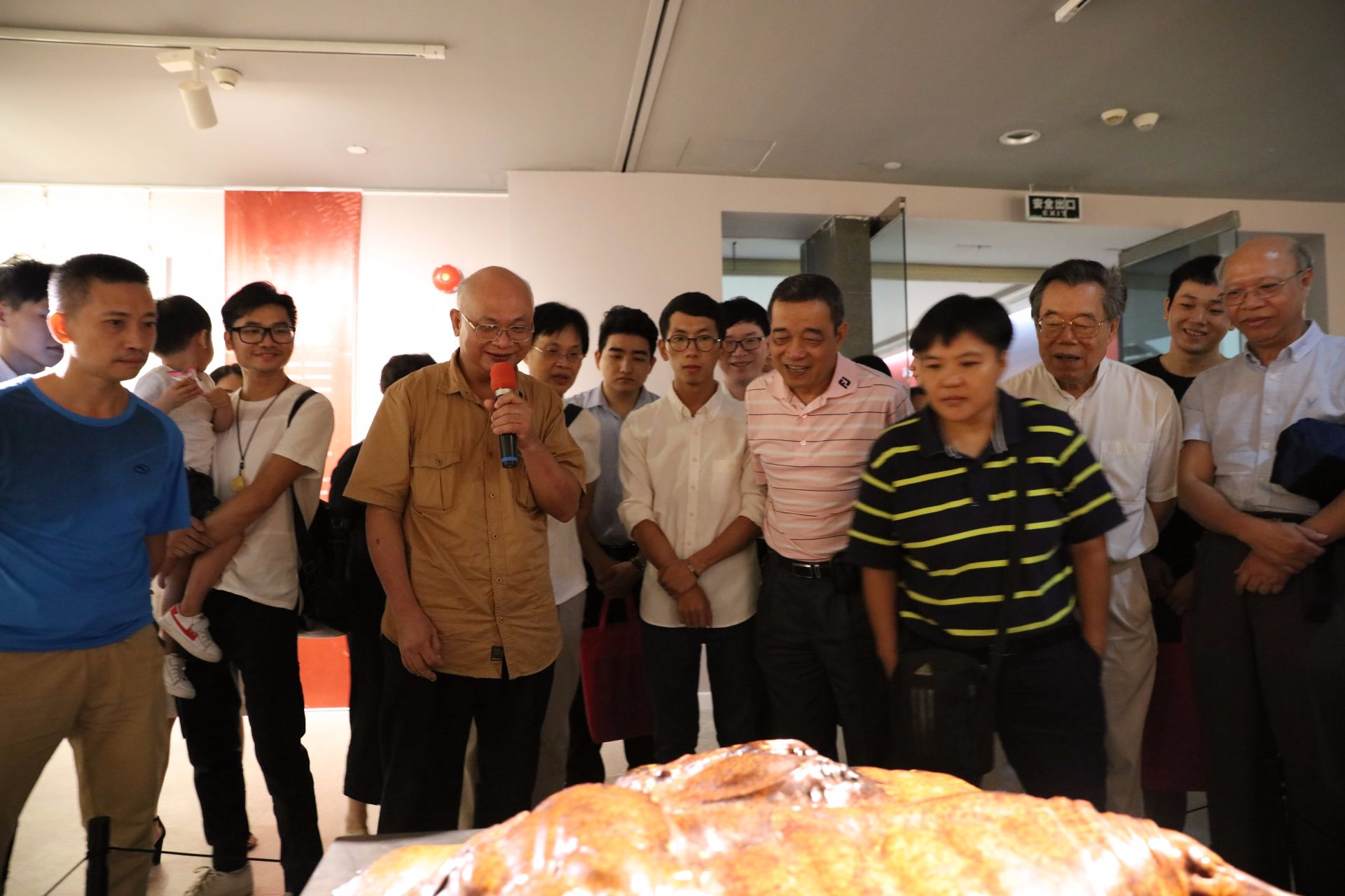 翰刃和弦：尹秋生艺术作品展在莞城美术馆展出