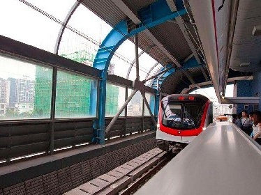 31日晚间深圳地铁与部分公交将推迟收班