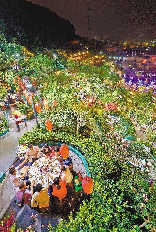 中国首个火锅经营规范发布：毛肚鸭肠等要分池清洗