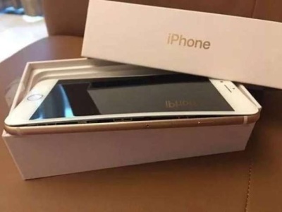 iPhone8发售18天7起爆裂 用户最关心人身安全