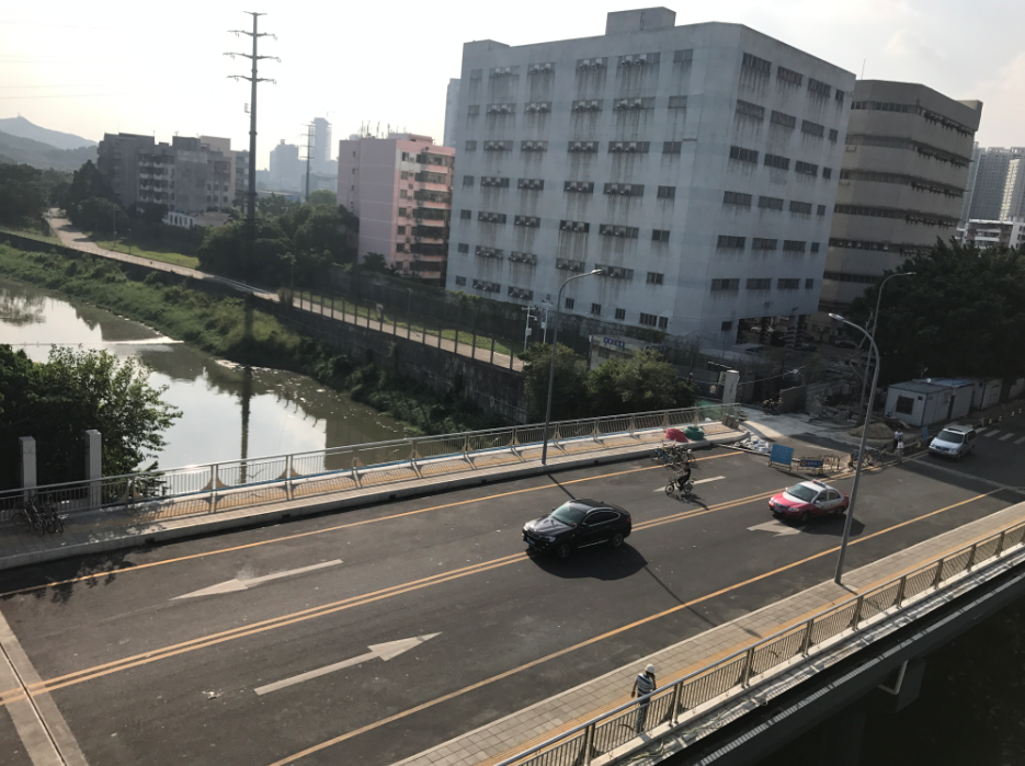 封闭3年多后，罗湖延芳路沙湾河桥恢复通车了
