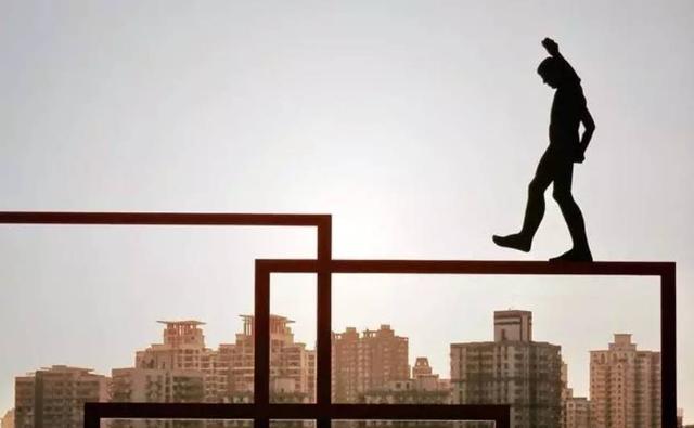 年薪25万只是白菜价 这几个专业的毕业生正被疯抢  