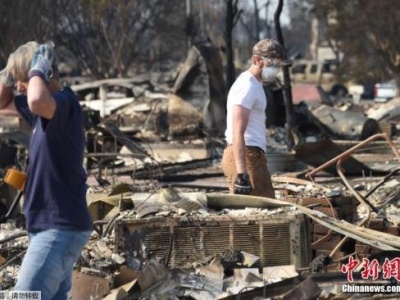 美加州山火已致23人死亡 风势再起加大灭火难度