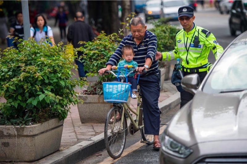治理交通违法顽疾 龙岗交通安全综合整治启动