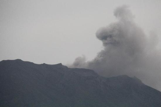 游客请注意！印尼巴厘岛火山爆发 官方发布安全警示