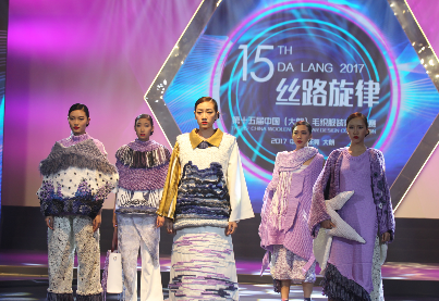 美女设计师《线象城市》夺织交会大赛金奖