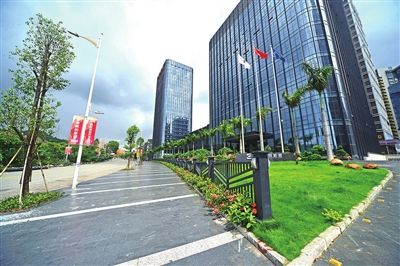 吉华街道构建市容管理网格化:环境治理要像绣花一样精细