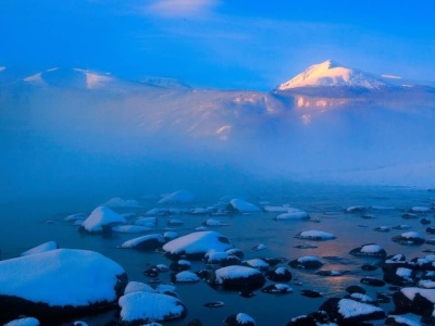 阿勒泰刮来“冰雪旋风” 数十家广东旅游企业签约合作