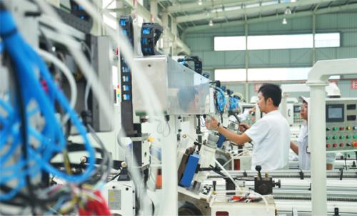 推进制造强市建设 争创“中国制造2025”国家级示范区