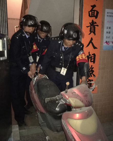 燕罗开展火灾防控消防安全夜巡行动