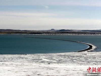 可可西里盐湖面积持续扩大 达42年来最大值