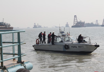 守卫这一片净海！深圳“雷霆行动”治非法采砂