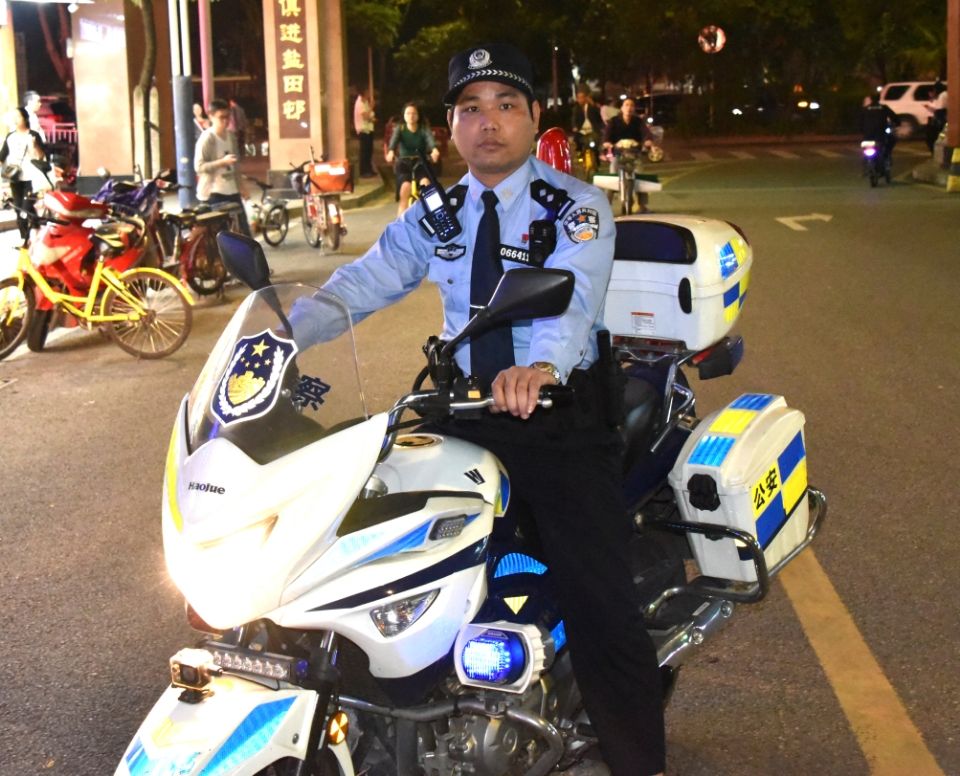每日警星｜邓伟洲：细心敏锐的社区守望者
