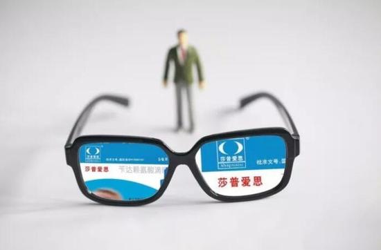 莎普爱思被曝多次行贿，1年狂销7.5亿每瓶成本1.4元
