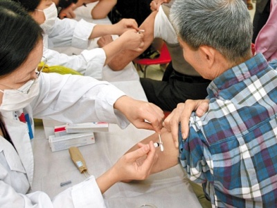 ​深圳60岁以上老人本周起可预约免费接种流感和肺炎疫苗