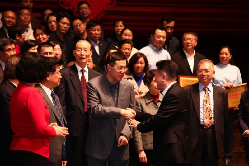 为他们喝彩！全国优秀外资企业表彰大会在深召开
